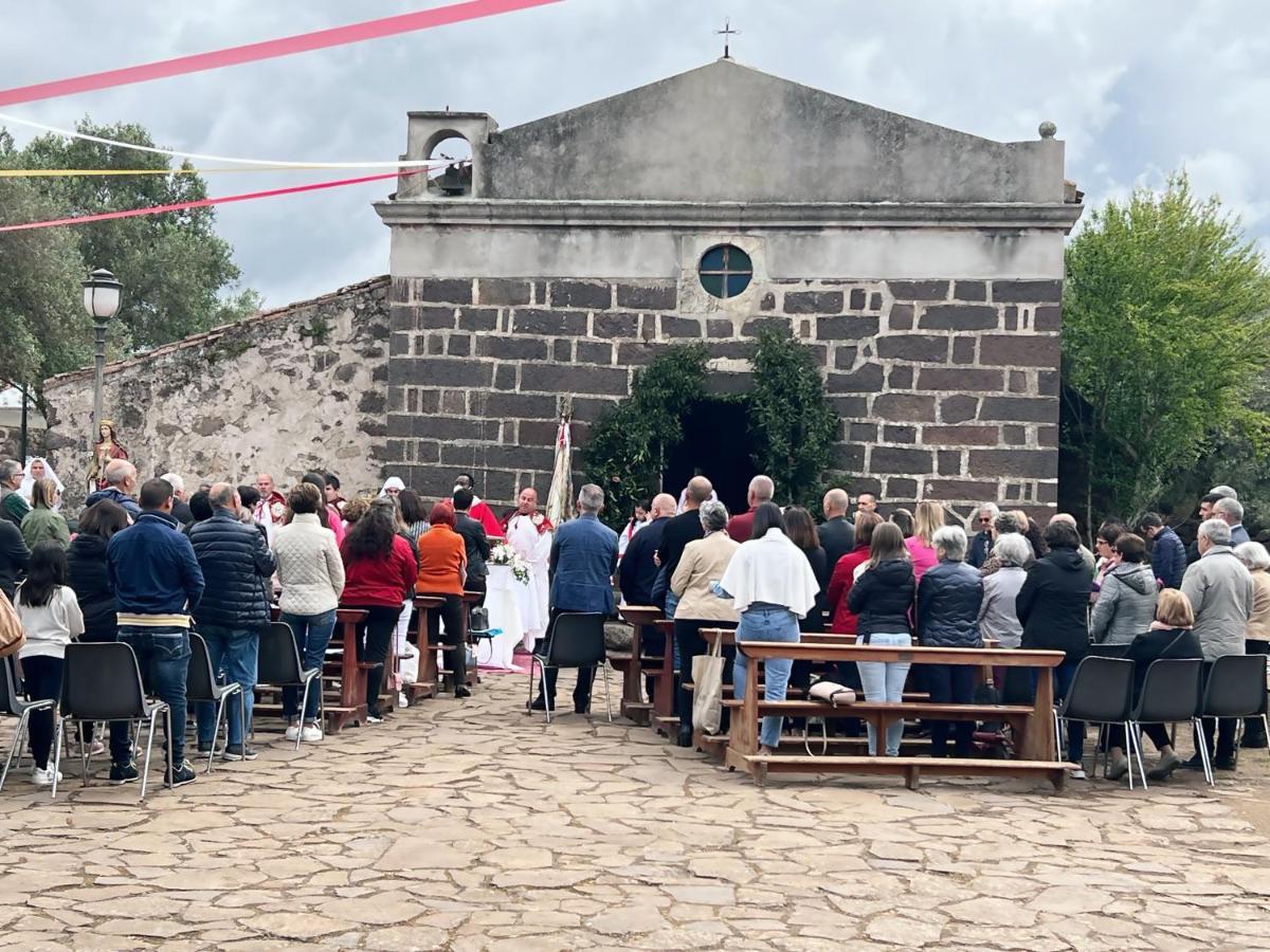 Muristene Pozzo Santa Cristina Paulilatino Exteriér fotografie